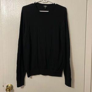 Black crew neck sweater, size M, Uniqlo